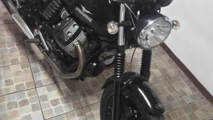 Moto Guzzi V7 Classic (2008 - 12)  (2)