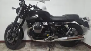 Moto Guzzi V7 Classic (2008 - 12)  (10)