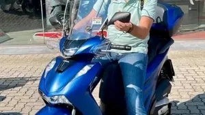 Honda SH 150i (2024 - 25)  (6)