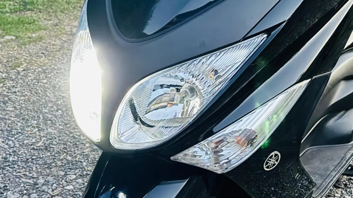 Yamaha T-Max 500 (2008 - 12)  (3)