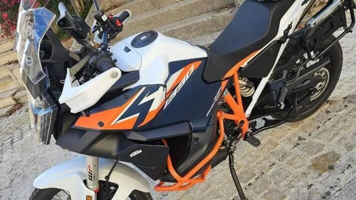 KTM 1390 Super Adventure R (2026)  (2)