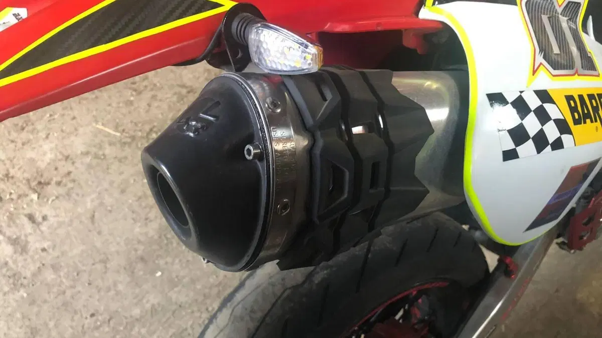 Honda XR 650 R Supermotard (2002 - 04)  (5)