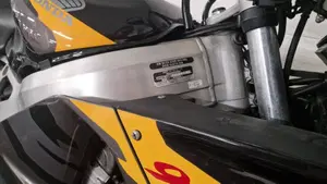 Honda CBR 900 RR (1996 - 97)  (4)
