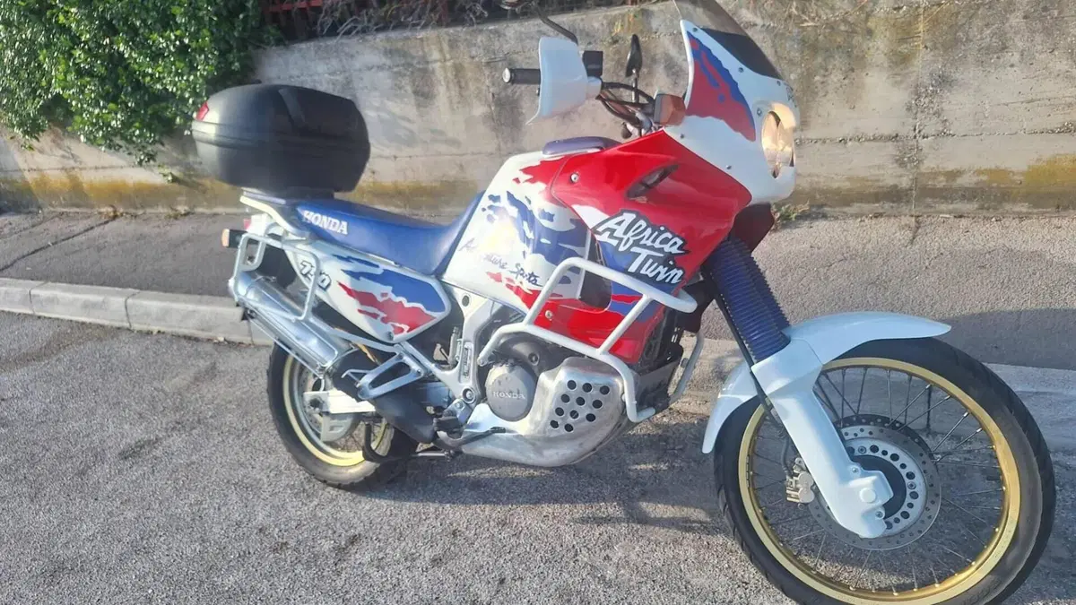 Honda Africa Twin XRV 750 (1993 - 95) 