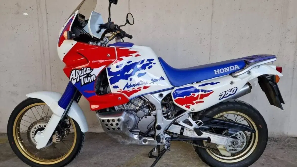 Honda Africa Twin XRV 750 (1993 - 95)  (6)