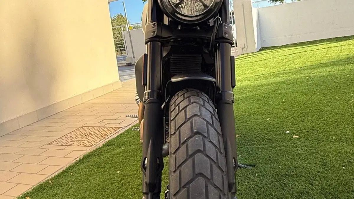 Ducati Scrambler 800 Icon Dark (2021 - 22)  (5)