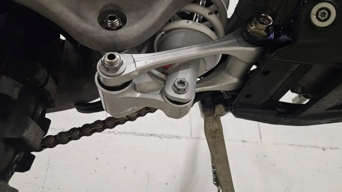 Husqvarna FE 250 (2025)  (13)