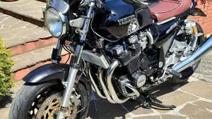 Yamaha XJR 1200 
