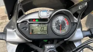Honda Transalp XL 700 V (2007 - 13)  (3)