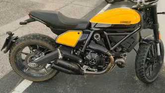 Ducati Scrambler 800 Full Throttle (2017 - 21) usata