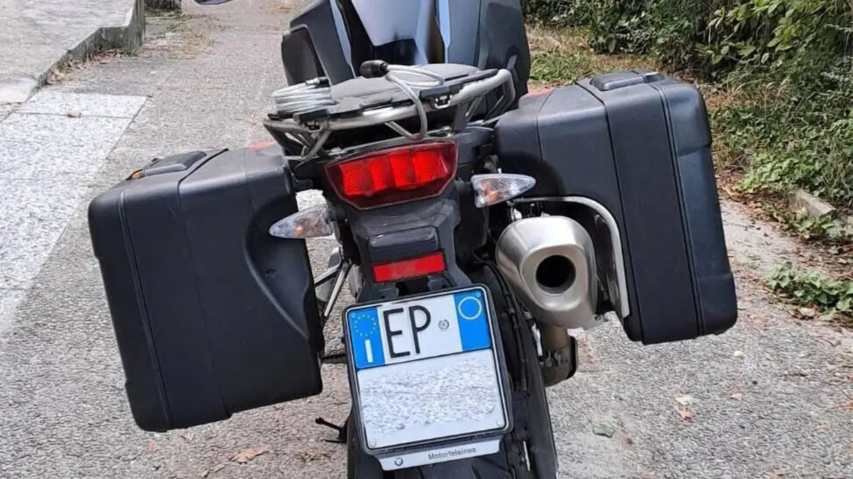 Bmw F 750 GS (2018 - 20)  (3)