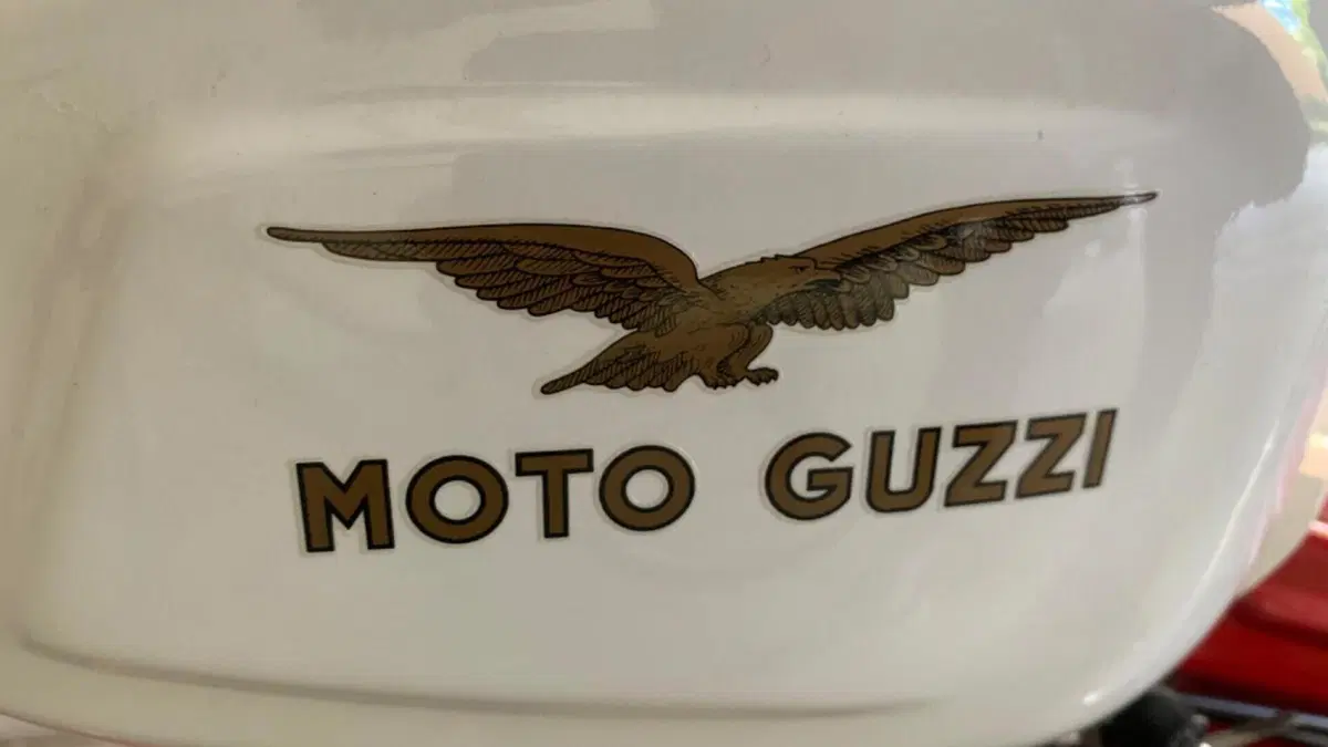 Moto Guzzi   (4)
