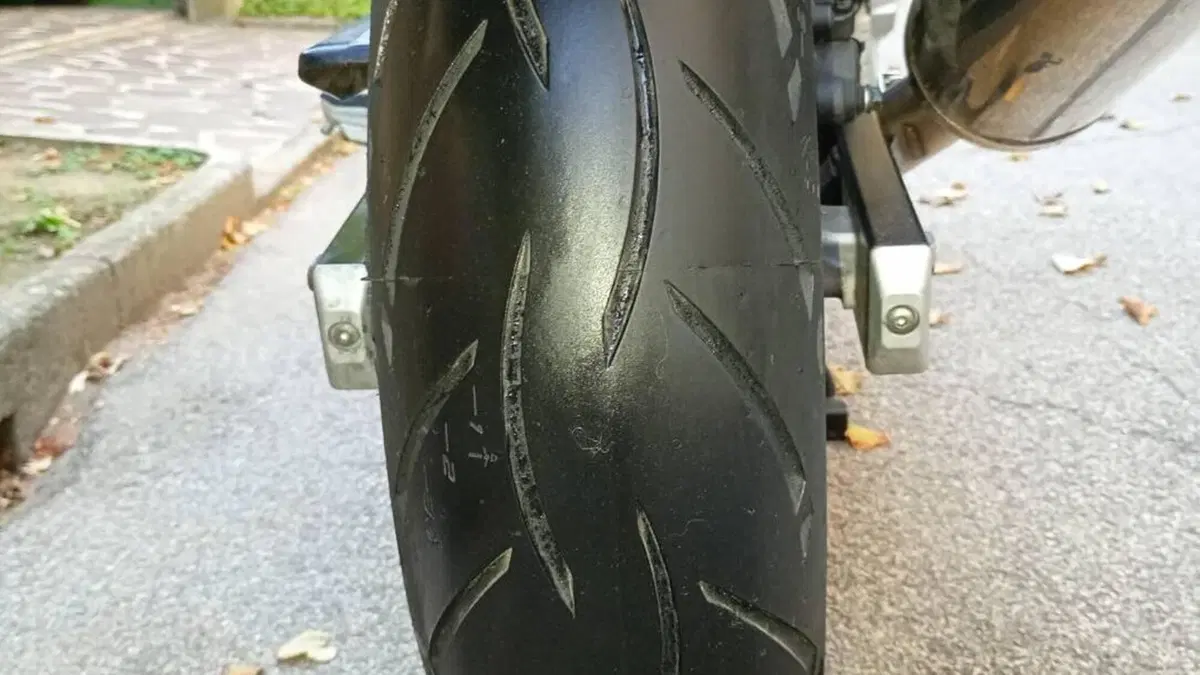 Suzuki GSF 650 Bandit S (2006 - 12)  (14)