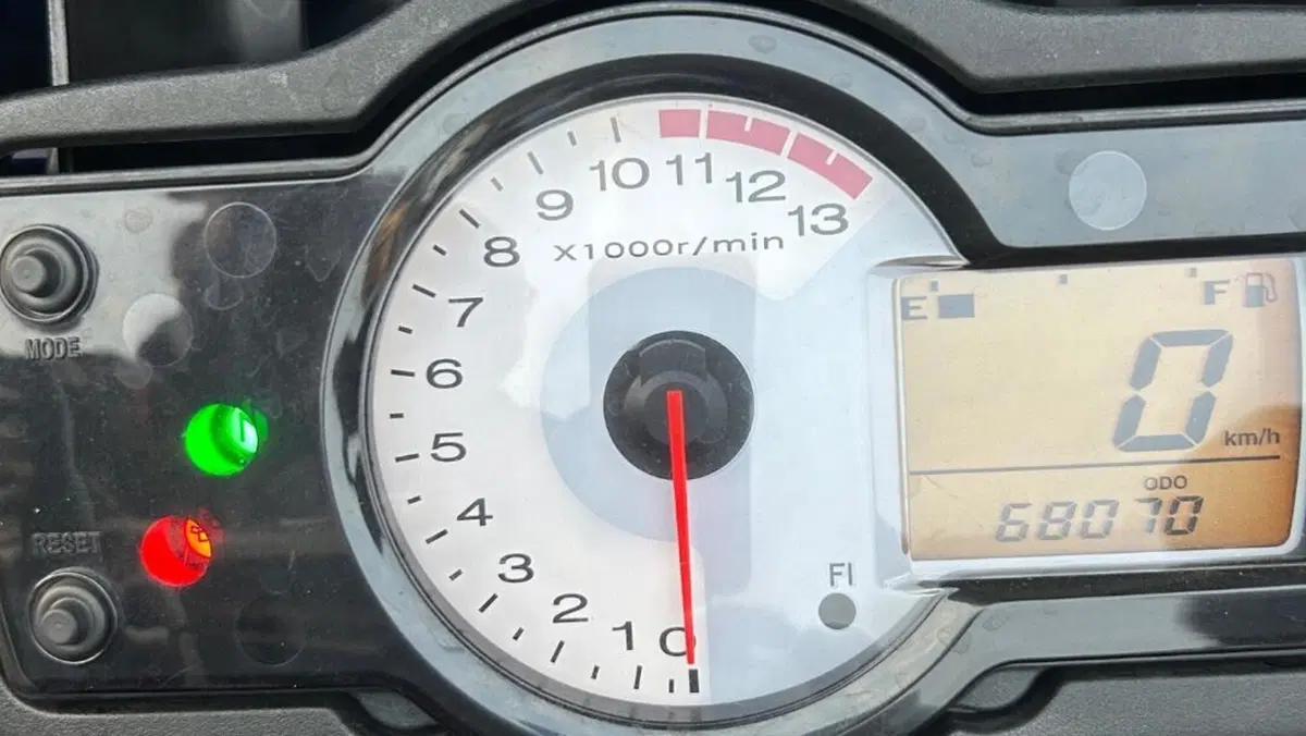 Kawasaki Versys 650 (2006 - 09)  (10)