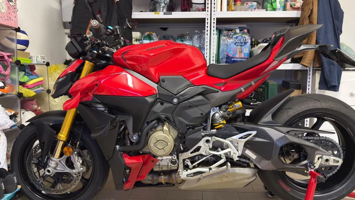 Ducati Streetfighter V4 S (2025 - 26) 