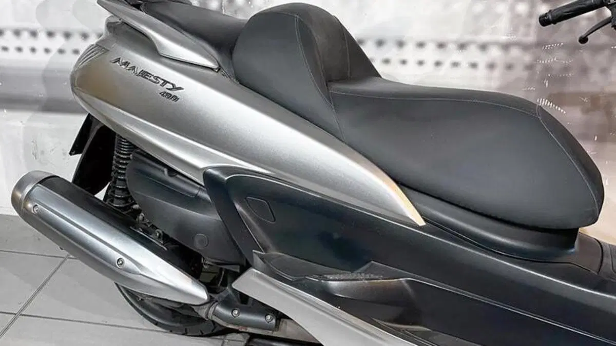 Yamaha Majesty 400 (2004 - 08)  (4)