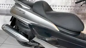 Yamaha Majesty 400 (2004 - 08)  (4)
