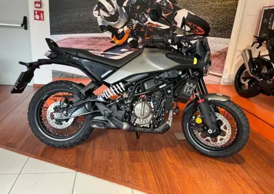 Husqvarna Svartpilen 125 (2024 - 26) - Annuncio 10124434