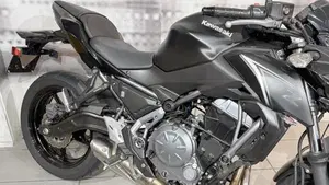 Kawasaki Z 650 (2017 - 19)  (4)