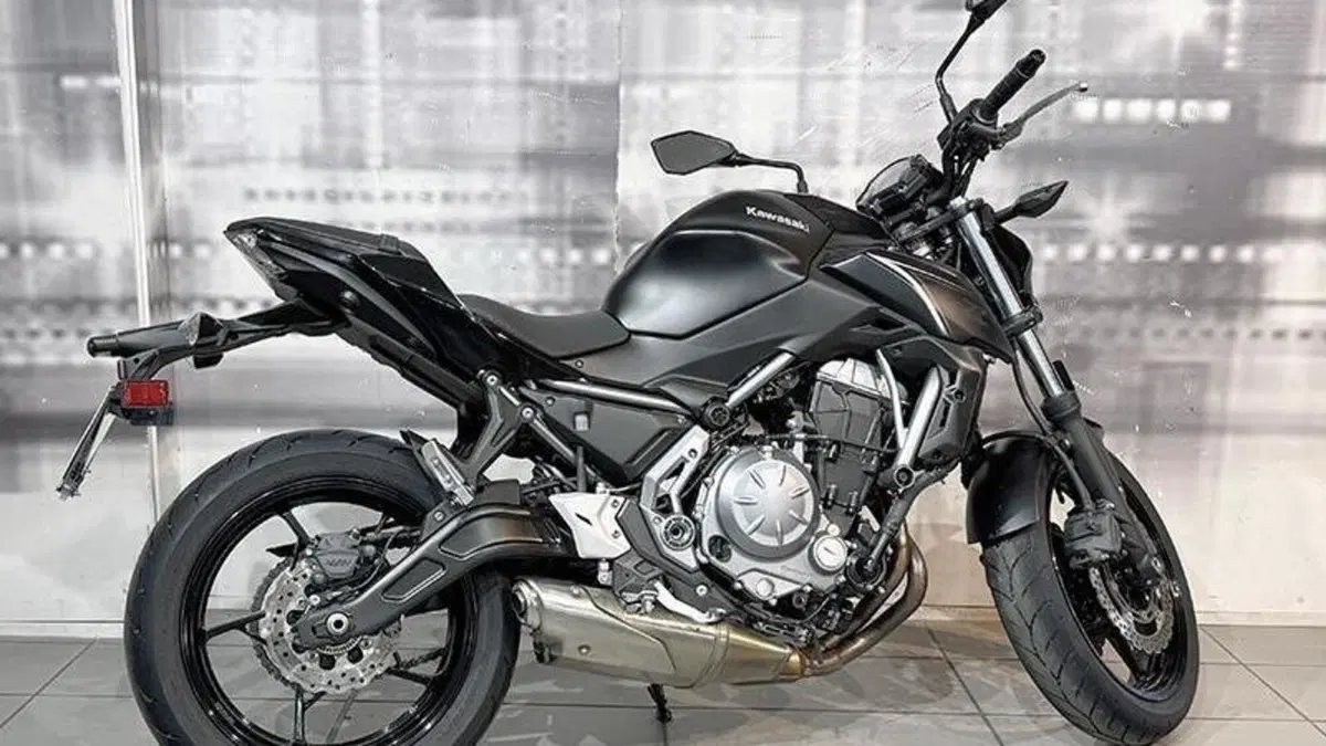 Kawasaki Z 650 (2017 - 19)  (6)