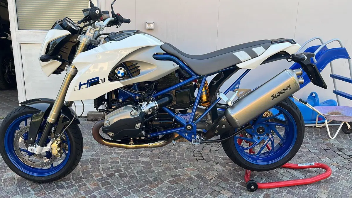 Bmw HP2 Megamoto 