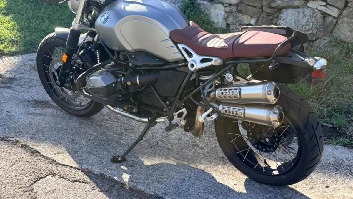 Bmw R nineT Scrambler (2021 - 24)  (2)