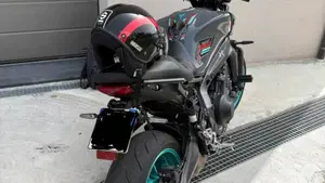 Yamaha MT-09 (2021 - 23)  (3)