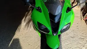 Kawasaki Ninja 600 ZX-6R (2007 - 08)  (3)