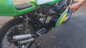 Kawasaki   (6)