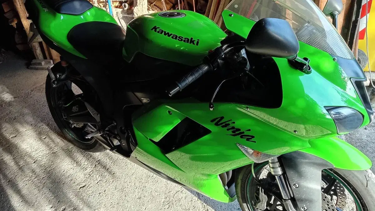 Kawasaki Ninja 600 ZX-6R (2007 - 08)  (4)