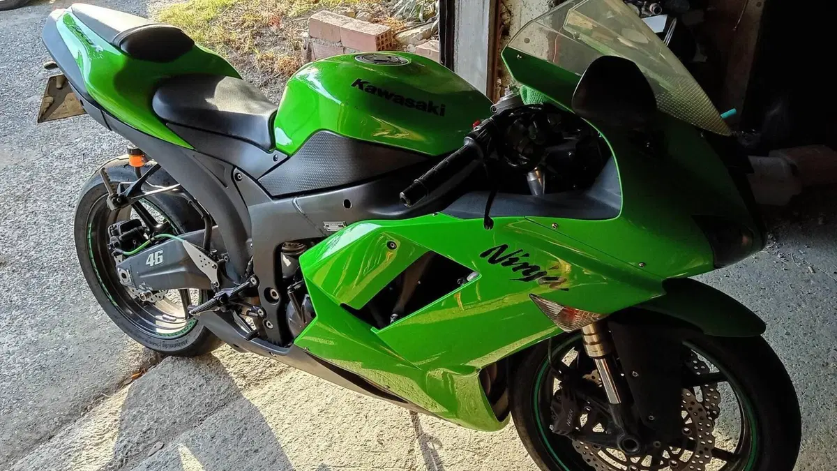 Kawasaki Ninja 600 ZX-6R (2007 - 08)  (5)