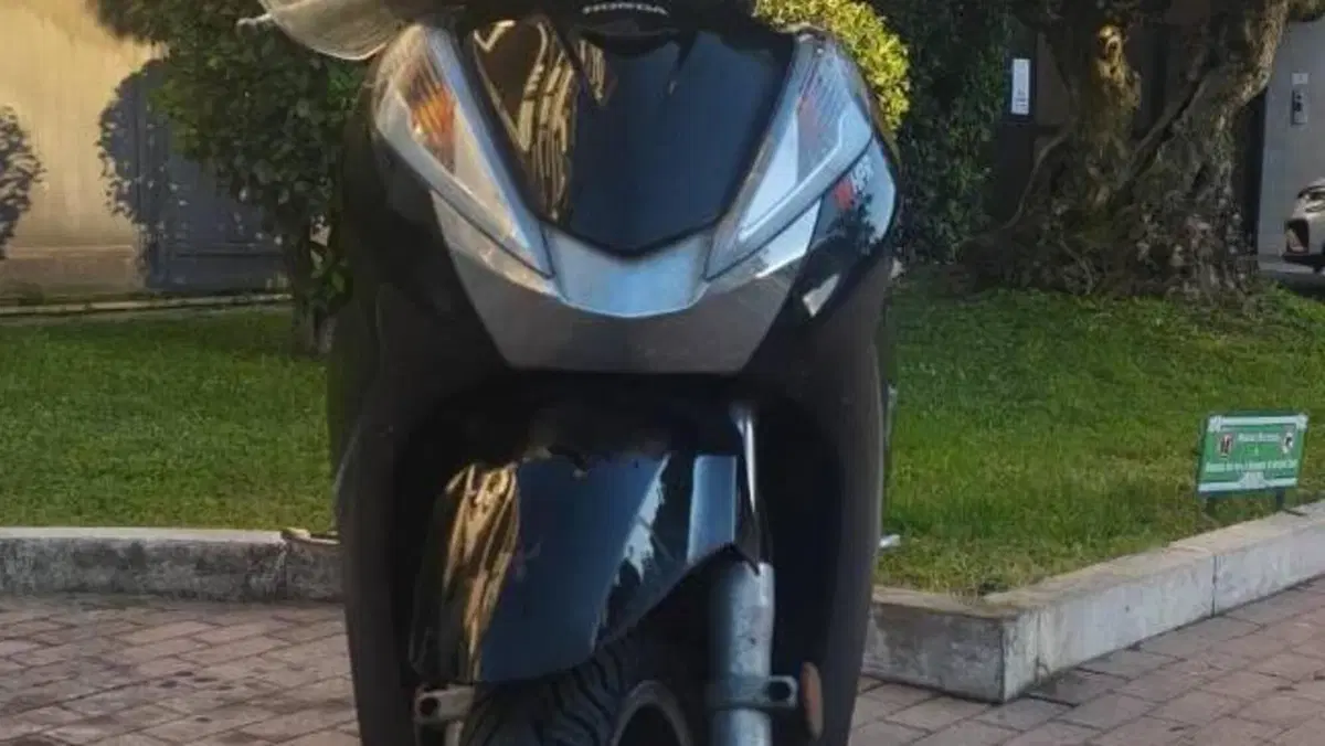 Honda SH 300 i Sport ABS (2018 - 20)  (4)