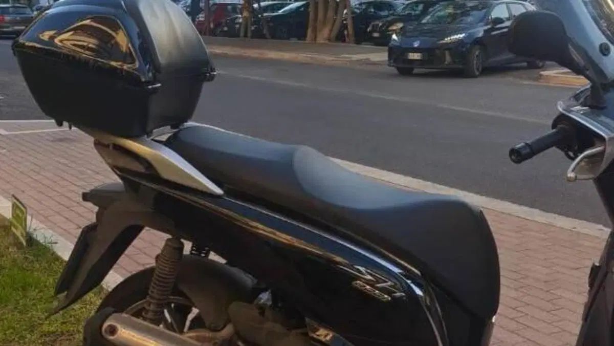 Honda SH 300 i Sport ABS (2018 - 20)  (7)