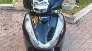 Honda SH 300 i Sport ABS (2018 - 20)  (10)