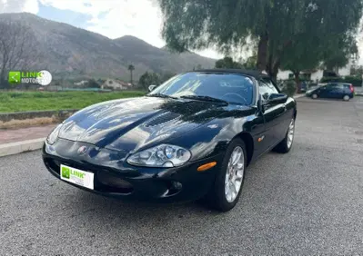 Jaguar XKR  (4)