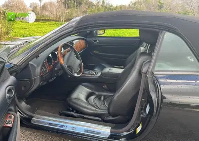 Jaguar XKR  (9)