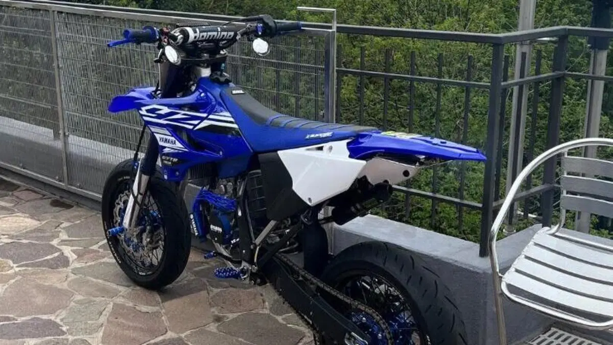 Yamaha YZ 125 (2017)  (7)