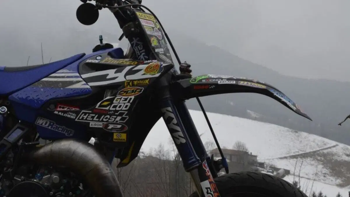 Yamaha YZ 125 (2017)  (8)
