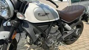 Ducati Scrambler 800 Classic (2017 - 18)  (5)