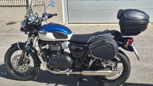 Triumph Bonneville T100 (2021 - 25)  (2)