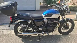 Triumph Bonneville T100 (2021 - 25)  (3)