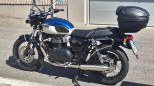 Triumph Bonneville T100 (2021 - 25)  (4)