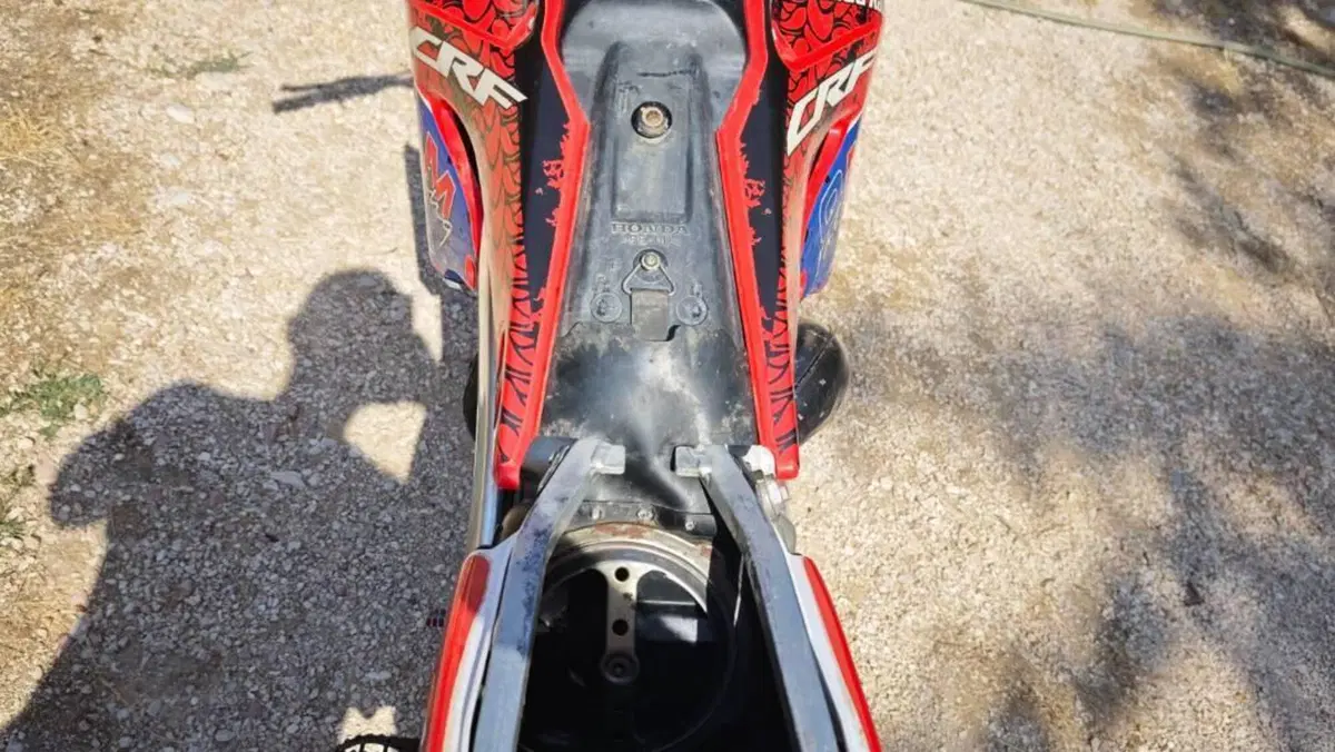 Honda CR 250  (4)