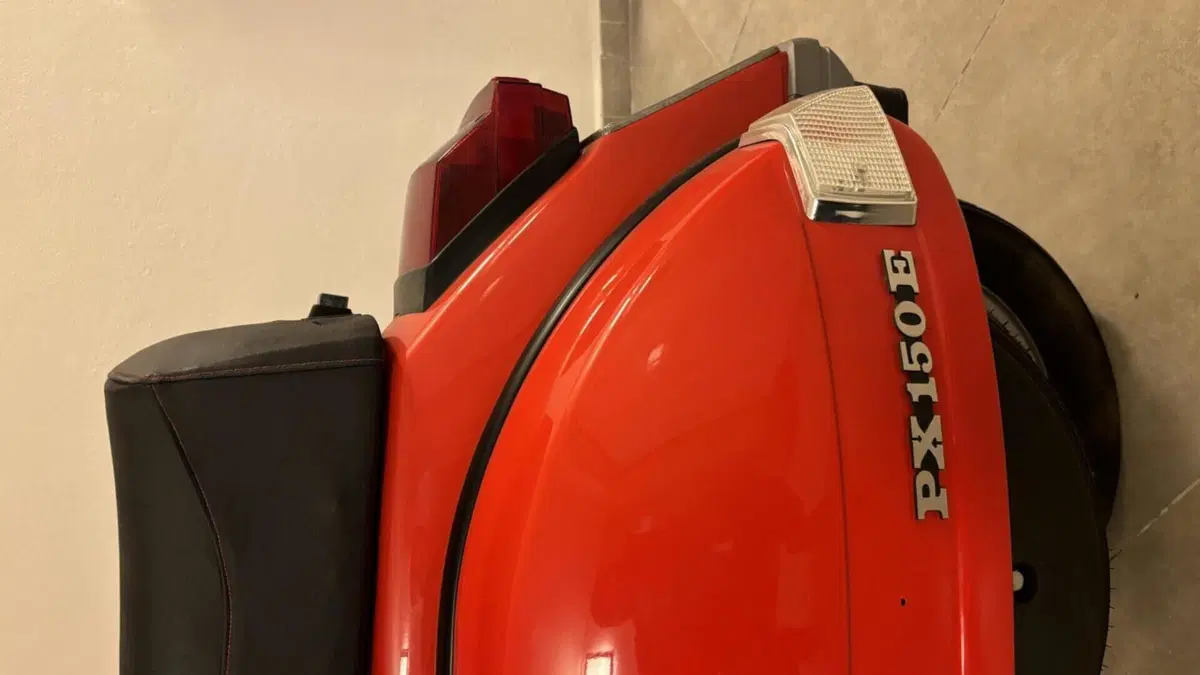 Vespa   (12)