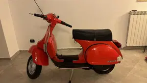 Vespa   (19)
