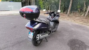 Honda Silver Wing 400 (2006 - 09)  (3)