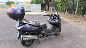 Honda Silver Wing 400 (2006 - 09)  (4)