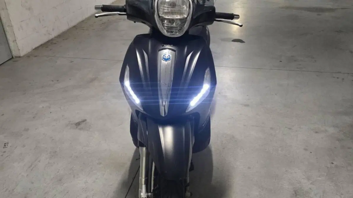 Piaggio Beverly 300 i.e. Police ABS-ASR (2017 - 20) 