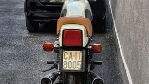 Kawasaki   (6)