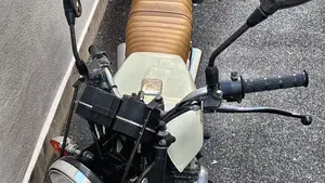Kawasaki   (8)